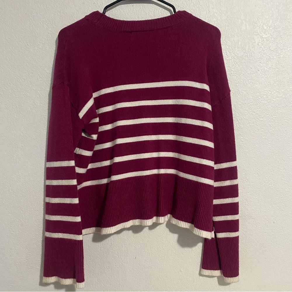 Loose Sweater - Picture 4 of 5